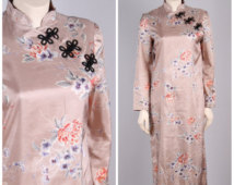 vintage 1960s silk cheongsam dress whisper soft vibrant floral print size small long sleeve