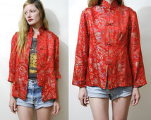 Embroidered Jacket 70s Vintage CHEONGSAM Blouse Red Satin Brocade Chinese Kimono Jacket Ethnic Oriental Shirt Boho Top 1970s vtg S