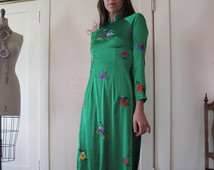 Green Silky Embroidered Qipao Dress and Pant sz Sm