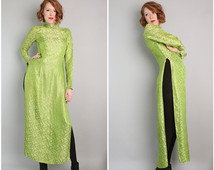 Green Cheongsam Dress / Asian Chinese Style / Mandarin Collar / Medium