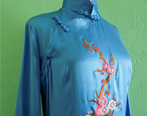 vintage 80's blue silk embroidered cheongsam