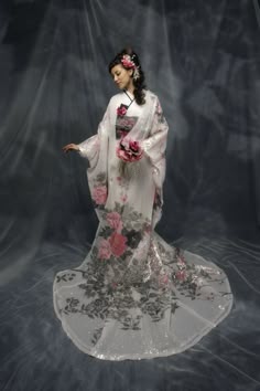beautiful, refined, elegant japanese dress, maybe weddingdress?