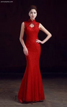 Keyhole Halter Style Maxi Chinese Wedding Qipao