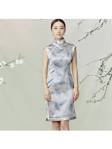 Retro Silk Qipao Old Peking Wide Trim w/ Delicate Handmade Chinese Buttons