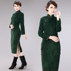Long sleeve green woolen cheongsam traditional Chinese winter dress